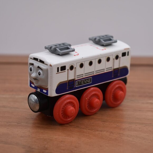 Etienne GHK12 - Thomas and Friends Wooden Railway Engine Trains 2012 Magnetic - Picture 3 of 8